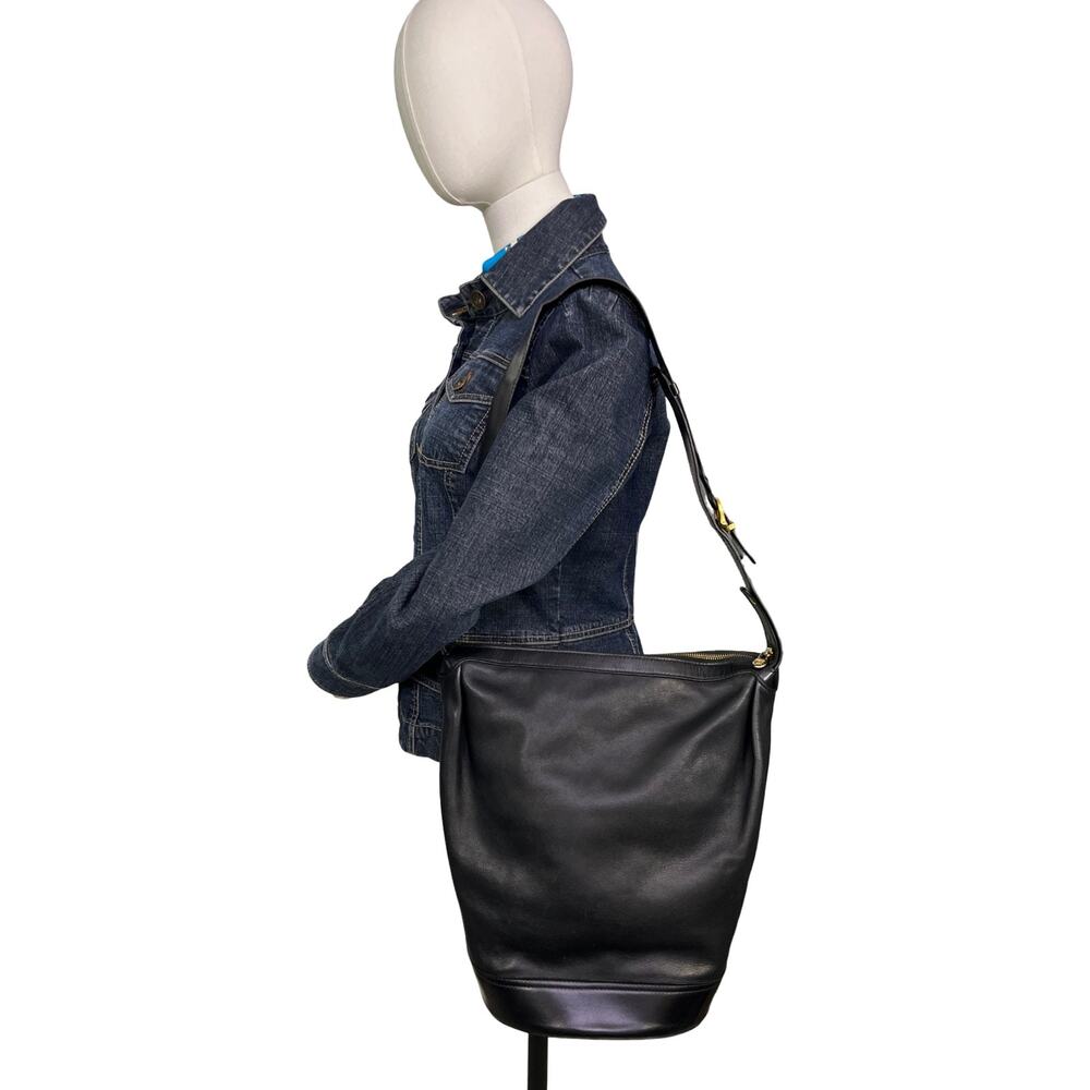 Celine Bucket Bag Black Leather Shoulder Bag Horse-bit Strap Italy Vintage
